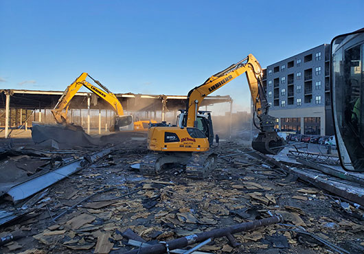 When it was time to demolish the former Roundy’s grocery chain headquarters in Wauwatosa, WI, the developer turned to HM Brandt, LLC to do the work.